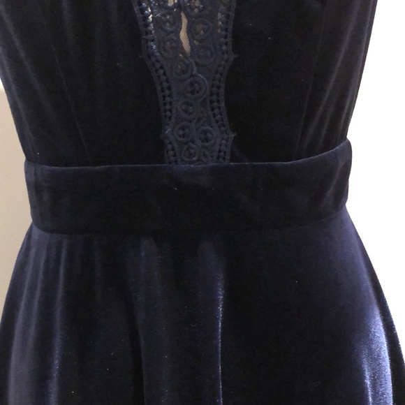 Grace Karin | NWT Velvet & Lace V-neck Sleeveless Midi Dress - Picture 5 of 10